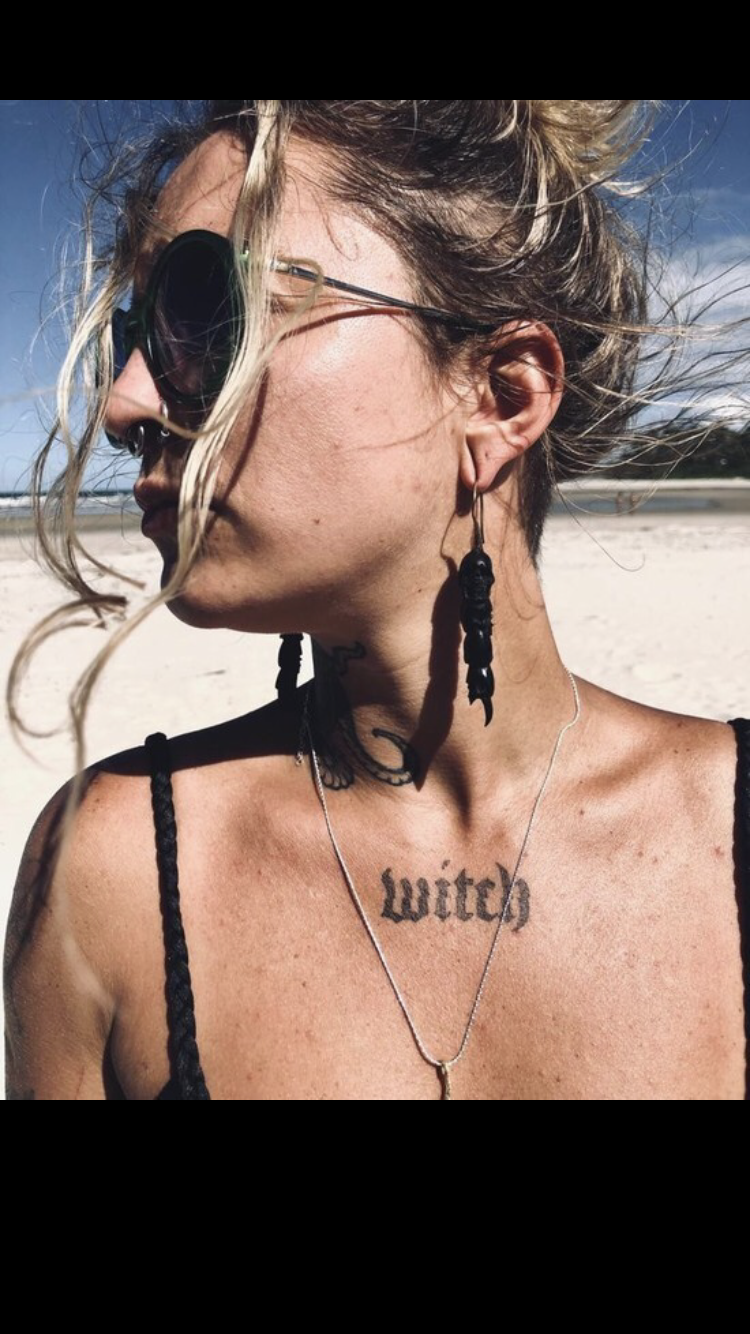 brinco caveira freak collection