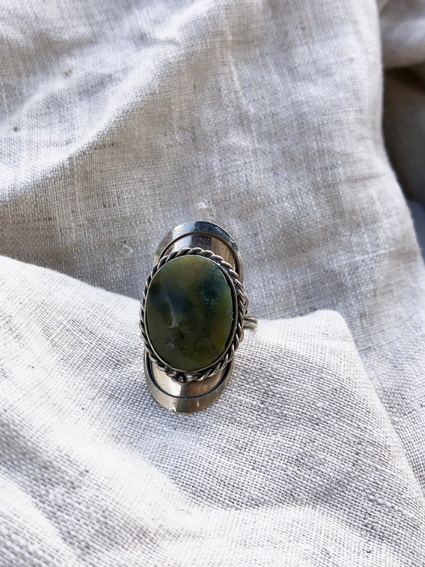 anel em alpaca - jaspe verde