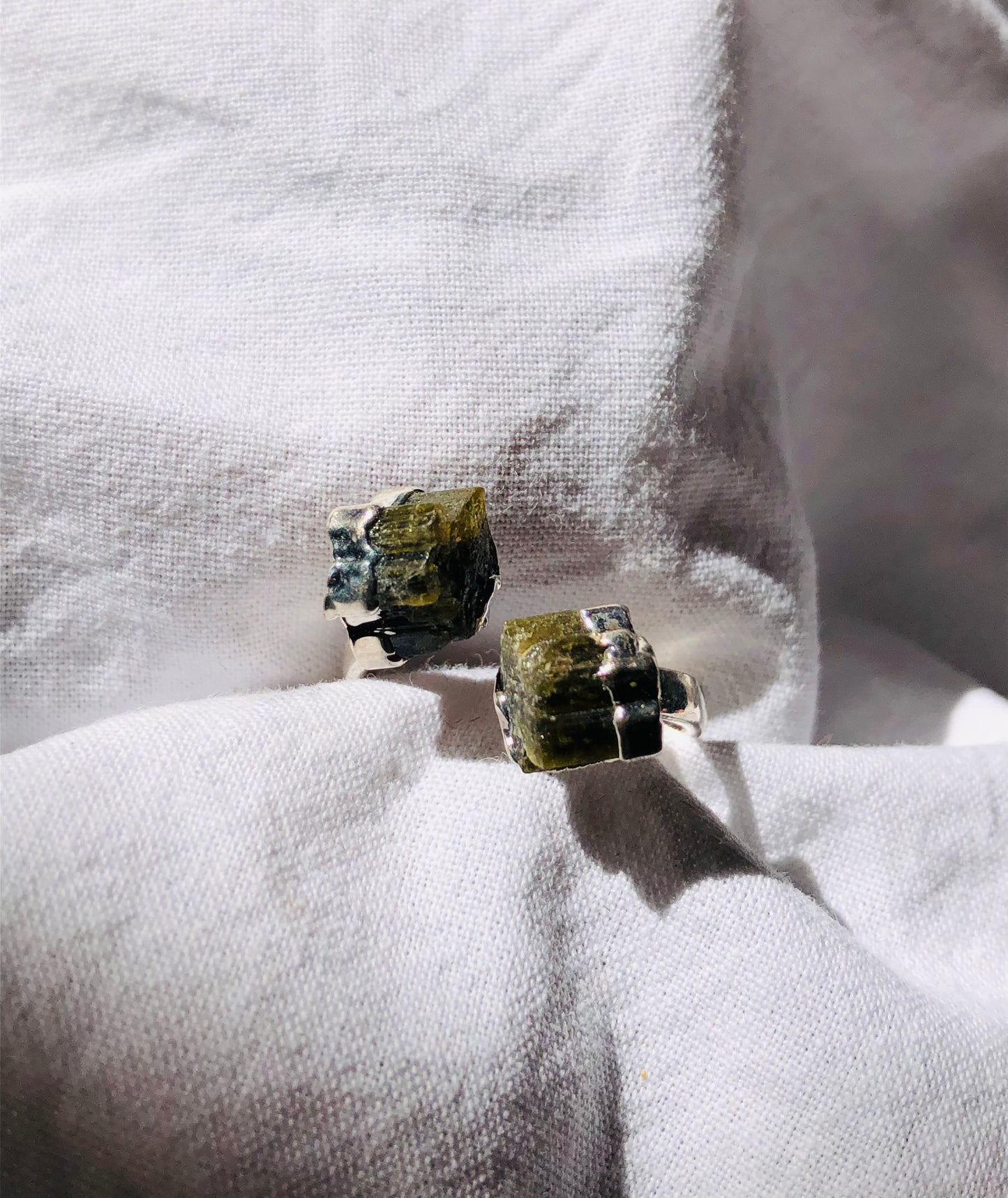 anel sintonia - turmalina verde